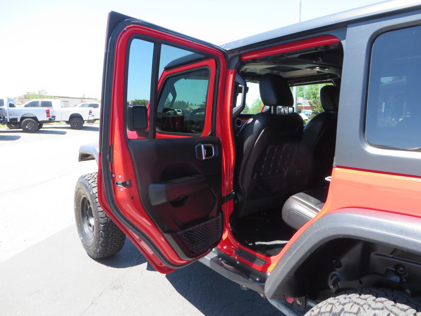 2019 Red /Black Jeep Wrangler Unlimited Rubicon (1C4HJXFN7KW) with an 2.0L L4 DOHC 16V TURBO engine, automatic transmission, located at 2630 Grass Valley Highway, Auburn, CA, 95603, (530) 508-5100, 38.937893, -121.095482 - Rubicon JL ready for all of your offroad adventures. This Jeep is sitting on a Rubicon Express lift kit, RE 2.5 Extreme series shocks, 17" Method bead grip wheels, 37" BFG KO2 tires, EVO front bumper, Warn winch, Road Armor rock slliders, and a HD Jeep spare tire carrier. - Photo#38